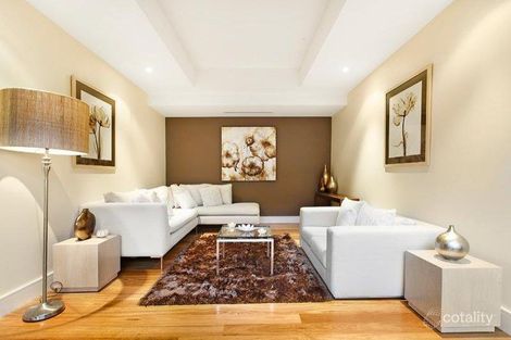 Property photo of 81 Warburton Road Canterbury VIC 3126