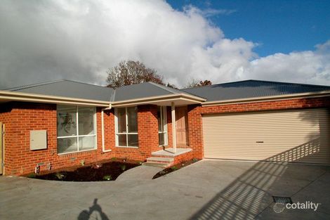 2/15 Krowera St, Mooroolbark, VIC 3138