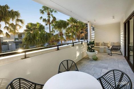 Property photo of 215/18 Danks Street Waterloo NSW 2017