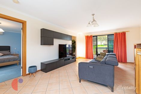 Property photo of 50 Sandow Crescent Coromandel Valley SA 5051