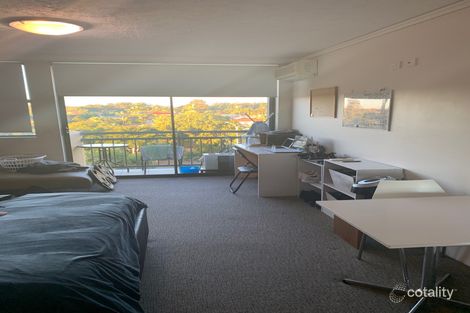 516/25 Lake Orr Dr, Robina, QLD 4226