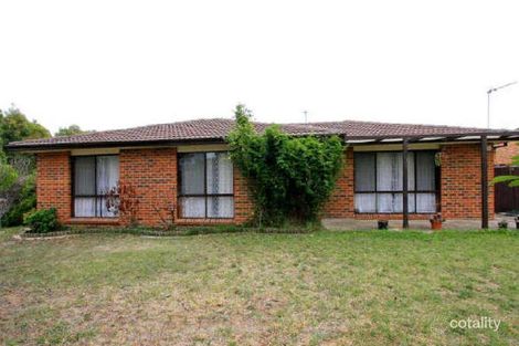 15 Fink Cres, Calwell, ACT 2905