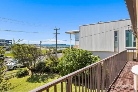 Property photo of 34 Headland Parade Barrack Point NSW 2528