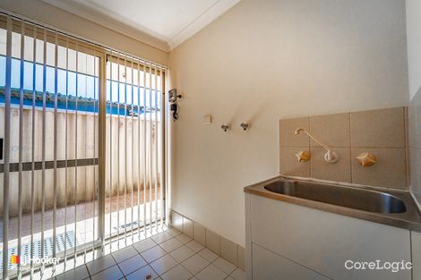 Property photo of 31 Arabella Meander Warnbro WA 6169