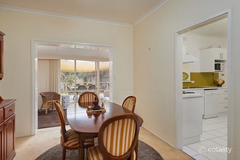 Property photo of 43 Leavenworth Drive Mount Austin NSW 2650