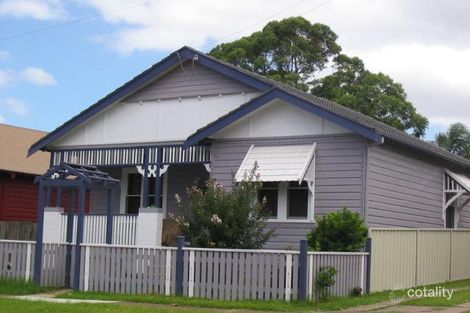 33 Gavey St, Mayfield, NSW 2304