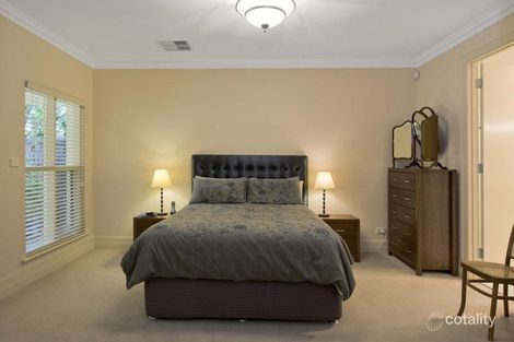 25a Eighth Ave, St Peters, SA 5069