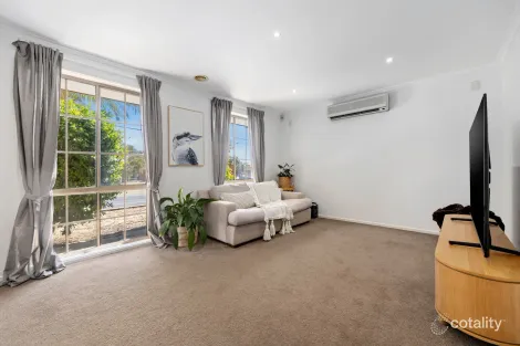 Property photo of 356 Findon Road Epping VIC 3076