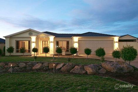Property photo of 6 Ridgeway Melton West VIC 3337