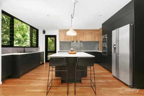 Property photo of 110 Jerrang Street Indooroopilly QLD 4068