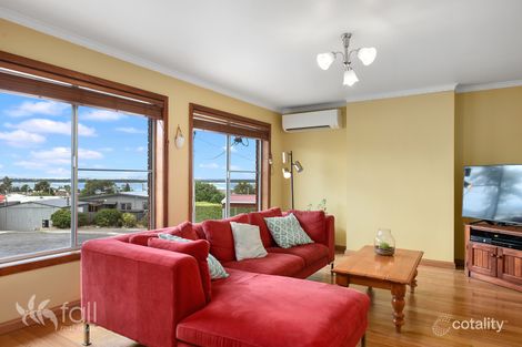 Property photo of 5 East Crescent Midway Point TAS 7171