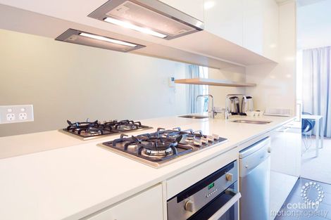 Property photo of 2012/350 William Street Melbourne VIC 3000