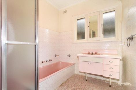 Property photo of 26 Curran Street Oakleigh East VIC 3166
