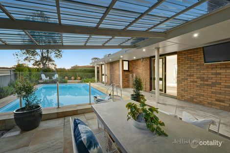 3 Kiama Cl, Montmorency, VIC 3094