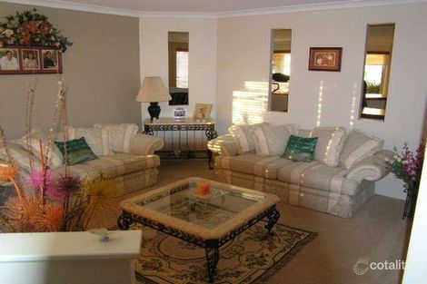 Property photo of 24 Chatsworth Drive Hocking WA 6065