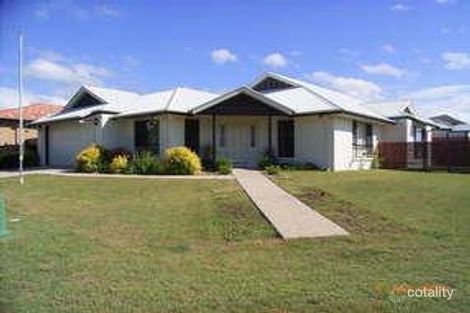 3 Sarah Ct, Sinnamon Park, QLD 4073