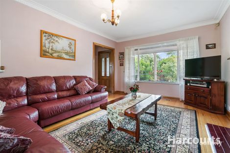 Property photo of 17 Conrad Street St Albans VIC 3021
