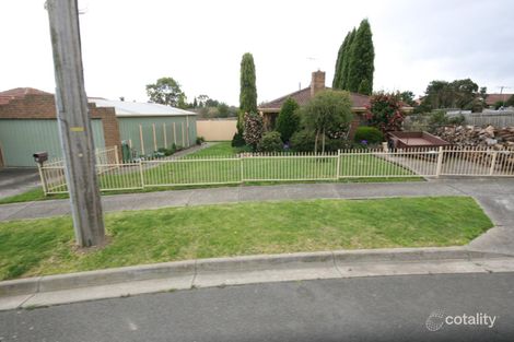 Property photo of 2 Waradgery Drive Rowville VIC 3178