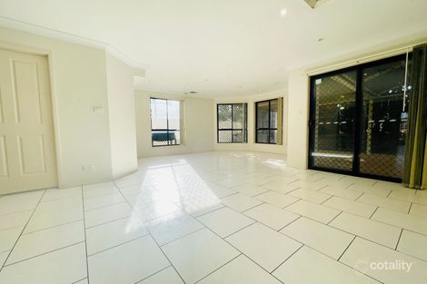 Property photo of 23 McCubbin Place Casula NSW 2170