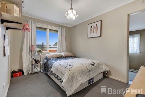 Property photo of 11 Bunker Avenue Kingsbury VIC 3083