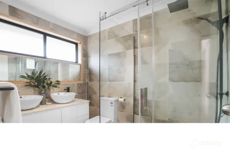 Property photo of 31 Langdon Crescent Craigieburn VIC 3064