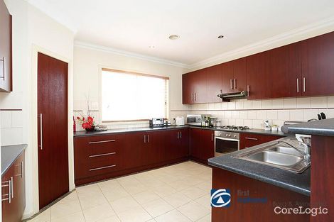 Property photo of 42 Bushy Park Avenue Caroline Springs VIC 3023