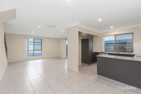 Property photo of 18/2 Weir Drive Upper Coomera QLD 4209
