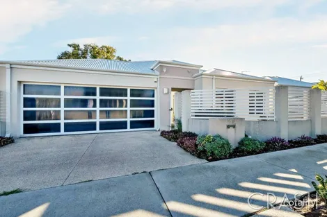 33B DALEY ST, YOKINE, WA 6060