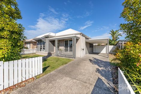 49 Ningi Waters Dr, Ningi, QLD 4511