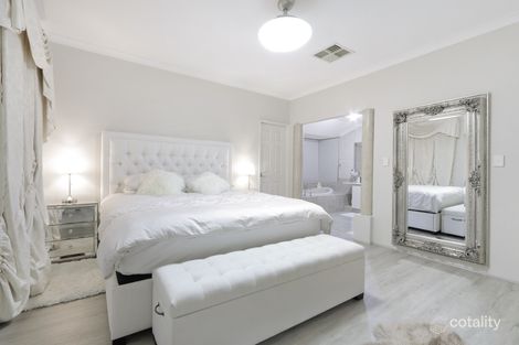 Property photo of 15 Lucas Loop Canning Vale WA 6155