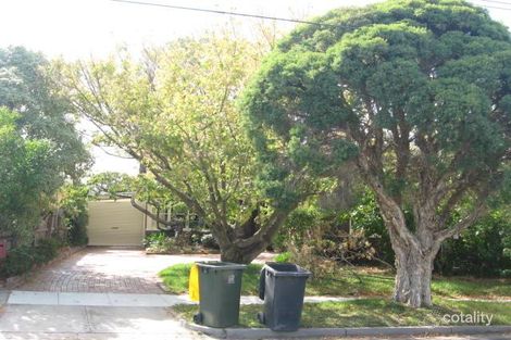 13 Thomson Ave, Murrumbeena, VIC 3163