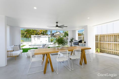 Property photo of 8 Paradise Avenue Miami QLD 4220