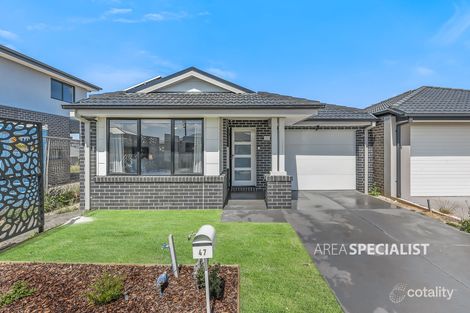 47 Kalbian Dr, Clyde North, VIC 3978