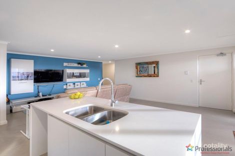 Property photo of 1/2 Keel Lane Alkimos WA 6038