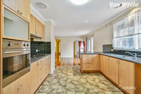Property photo of 41 Amesbury Avenue Wantirna VIC 3152