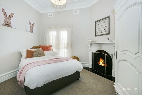 Property photo of 5 Camellia Close Elrington NSW 2325