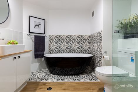 Property photo of 8/111 Old Burleigh Road Broadbeach QLD 4218