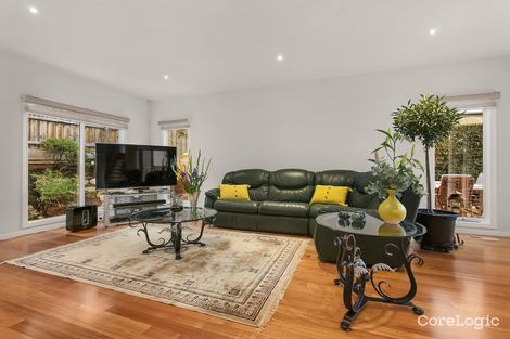Property photo of 19 Cade Grove Macleod VIC 3085