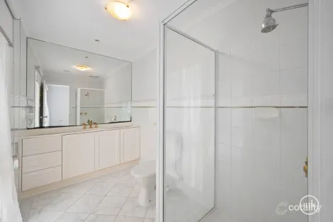 Property photo of 2/31 Coventry Street Montmorency VIC 3094