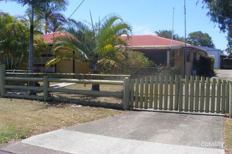 30 Edward St, Urangan, QLD 4655