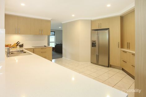 Property photo of 75 Monterey Keys Drive Helensvale QLD 4212