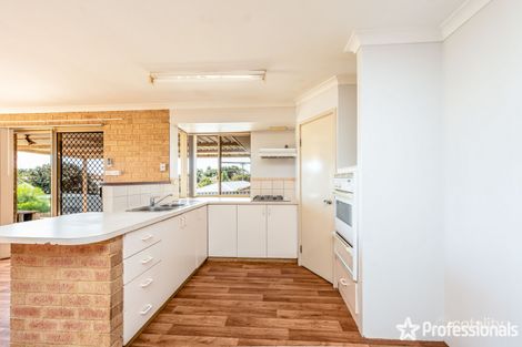 Property photo of 6 Wilton Close Mount Tarcoola WA 6530