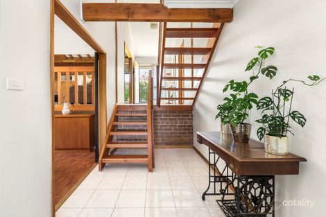 Property photo of 25 Freeland Grove Jacana VIC 3047