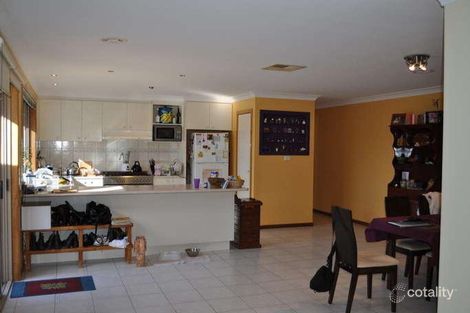 Property photo of 2 Rae Court Darley VIC 3340
