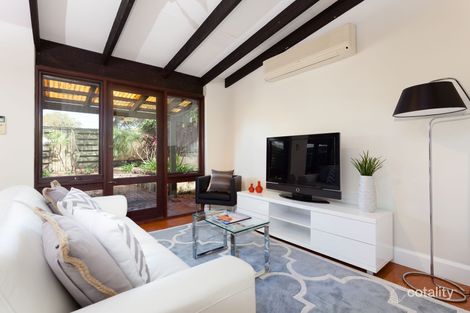 Property photo of 2 Barnfield Road Claremont WA 6010