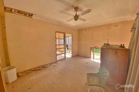 Property photo of 27 William Street Young NSW 2594