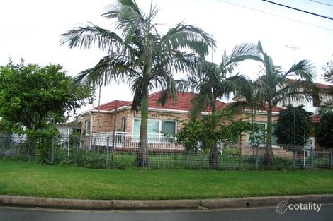 Property photo of 31 Lynwen Crescent Banksia NSW 2216