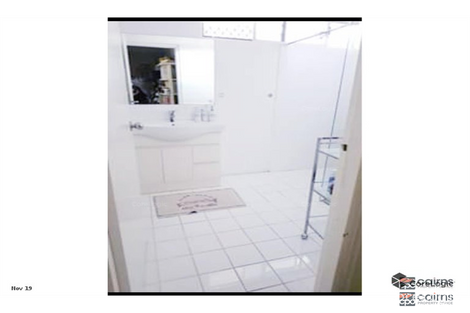 Property photo of 2/282 Lake Street Cairns North QLD 4870