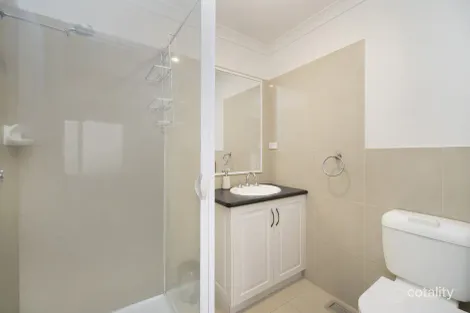 Property photo of 2/9 Katya Court Warrnambool VIC 3280