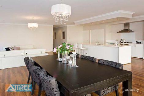 Property photo of 73 Waterfoot Loop Canning Vale WA 6155